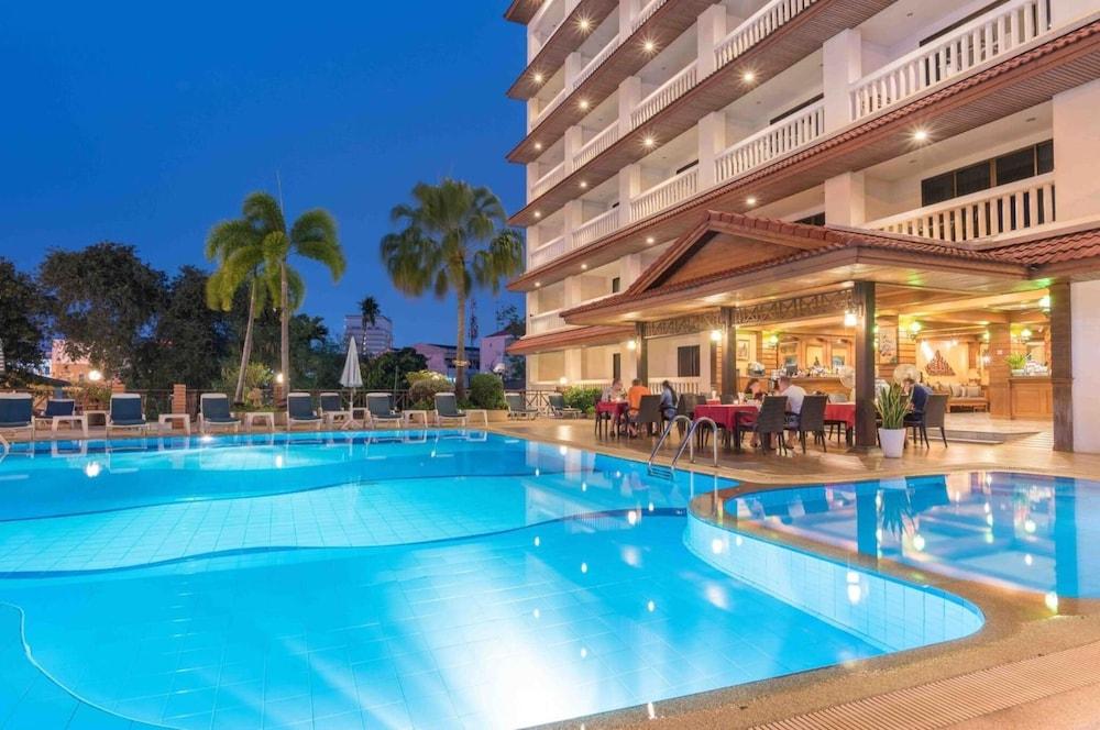 The Residence Garden Pattaya Eksteriør bilde